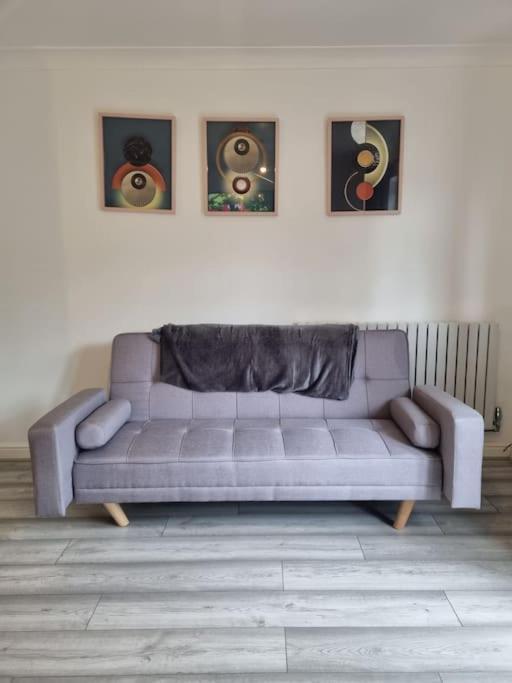 Maidstone Villa 3 Bedroom Free Sports Channels,Parking Sleeps 7 Extérieur photo