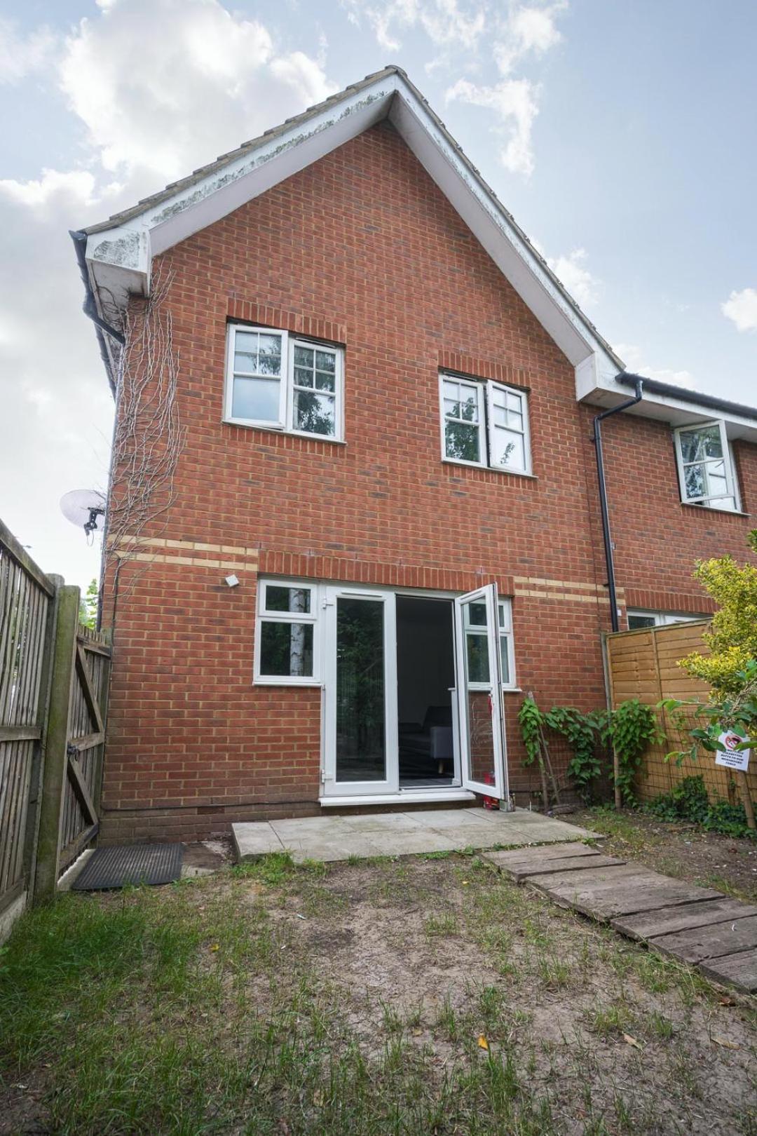 Maidstone Villa 3 Bedroom Free Sports Channels,Parking Sleeps 7 Extérieur photo