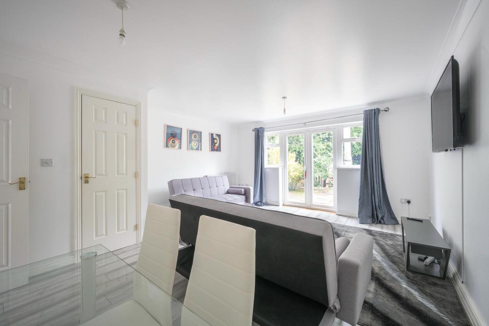 Maidstone Villa 3 Bedroom Free Sports Channels,Parking Sleeps 7 Extérieur photo