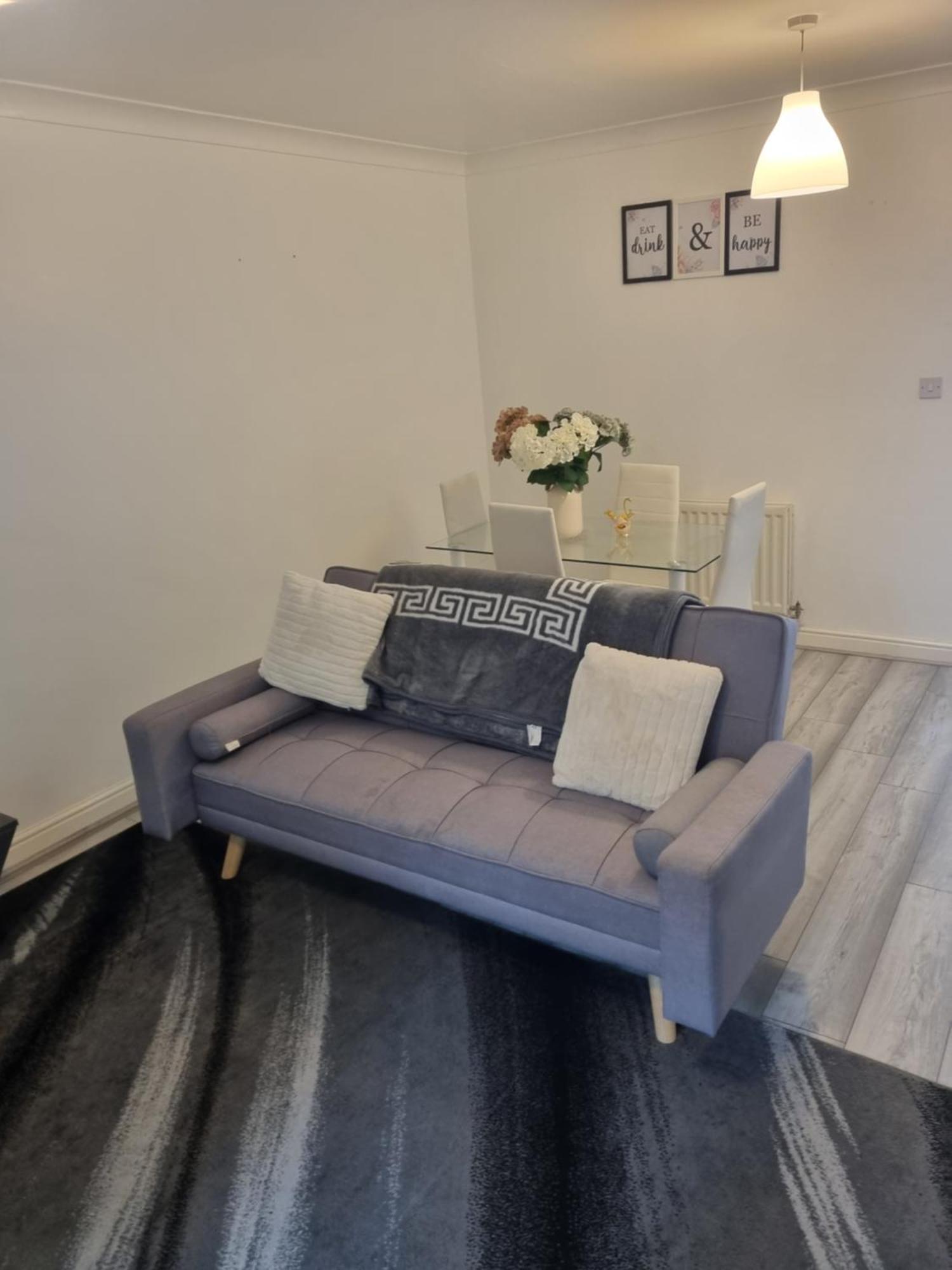 Maidstone Villa 3 Bedroom Free Sports Channels,Parking Sleeps 7 Extérieur photo